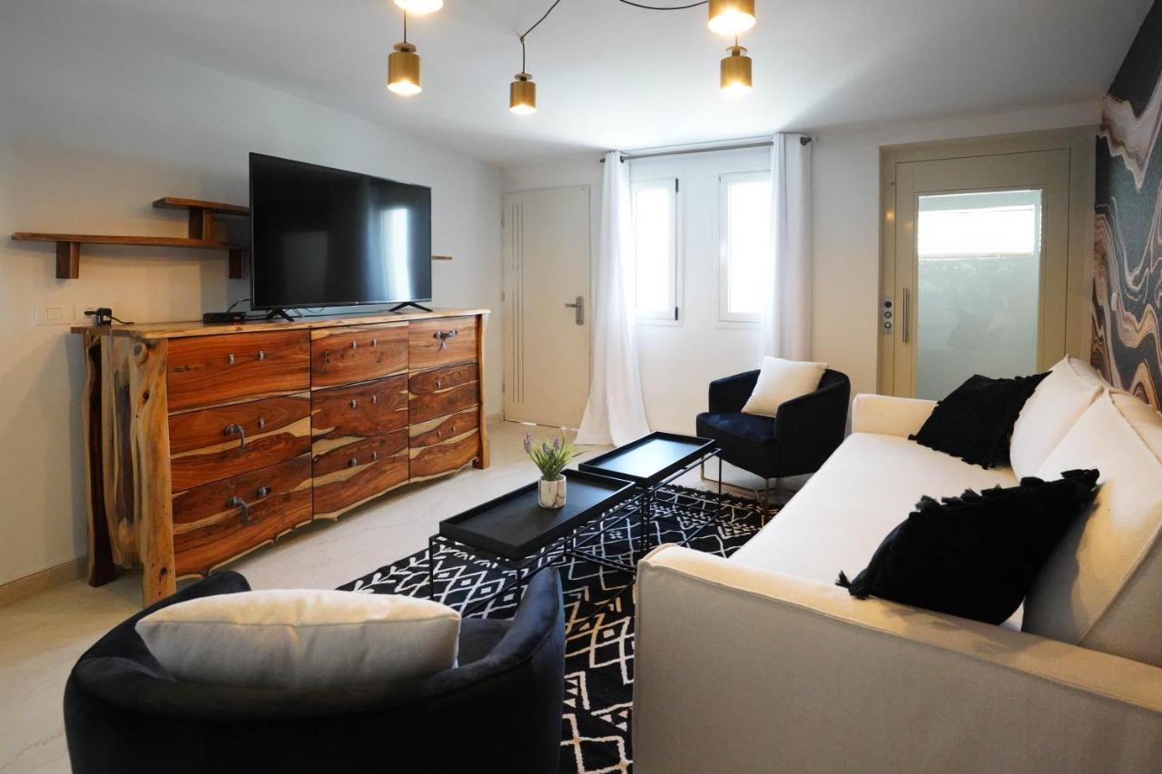 Yalarent Enorma Complex With Shared Heated Pool Appartement Eilat Buitenkant foto